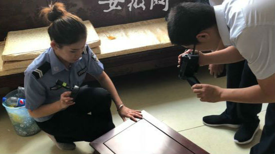 房產(chǎn)拍賣后被強(qiáng)占  宣城中院40多名干警清場（視頻）