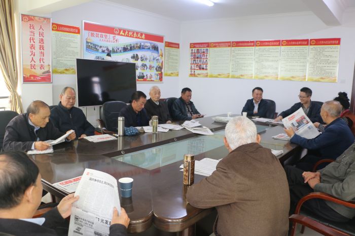 宜秀區白澤湖鄉積極開展重陽節老干部參觀座談活動