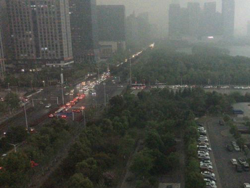 江淮江南華南等地將有強降水及降溫 黃海東海有大風 