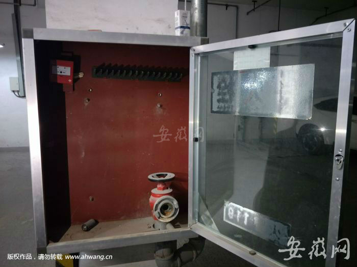 記者探訪合肥小區消防安全：消火栓無水  消防通道不太通