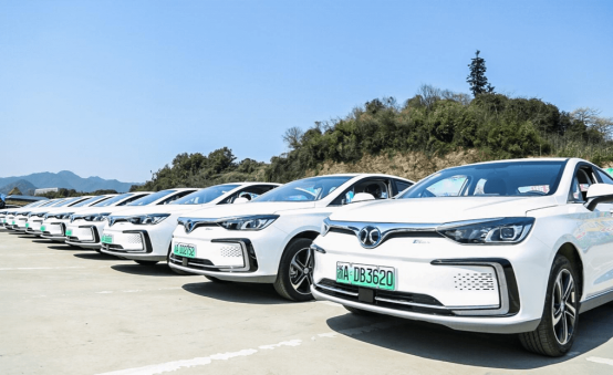 網約車陷入雙重困局 北汽新能源EU5的破解之道