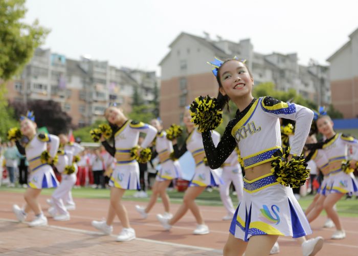 合肥西園新村小學(xué)南校舉行2019春季運(yùn)動會