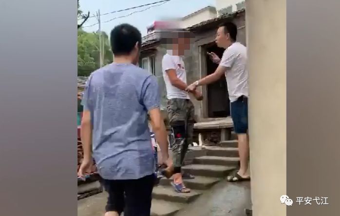 “雌雄雙騙”   布網(wǎng)戀陷阱 蕪湖一小伙被騙5萬多元