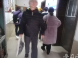 合肥中房名城小區：96家住戶只有一部電梯上下 這是為啥？
