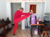 合肥“倒立哥”：倒立運動讓我換個角度看世界