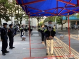 池州石臺中學：錯峰上放學 特殊情況進行腋下測溫