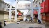 白山大橋南側(cè)白山鎮(zhèn)不少商鋪被淹