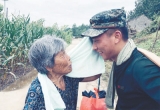 迎戰(zhàn)洪水，解放軍和武警部隊官兵、民兵沖鋒在前——“洪水不退，我們不退”