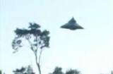 波蘭男子拍到罕見UFO清晰照 實屬惡作劇!_