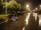 暴雨中，肥西城管堅守一線