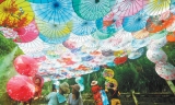 文化和旅游部近日發布通知，跨省團隊游可有條件恢復 需求釋放 旅游業復蘇提速（經濟聚焦） 