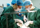 人民醫院婦科病區：實施懸吊式免氣腹單孔腹腔鏡手術幾乎無疤痕