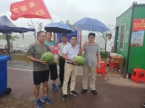 巢湖市烔煬中學(xué)：防汛工作不松懈?愛心慰問暖人心