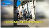 蚌埠一男子猥褻她人，被抓時(shí)還問民警