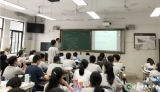 合肥七中:骨干教師展特色 師生互動共成長