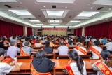 安慶皖江中等專業學校兩位教師獲縣級表彰