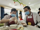 巧手月餅暖人心，情滿中秋慶團(tuán)圓
