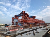 按下施工