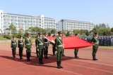 安徽建筑大學(xué)城市建設(shè)學(xué)院隆重舉行2020級新生軍訓(xùn)匯報表演暨開學(xué)典禮